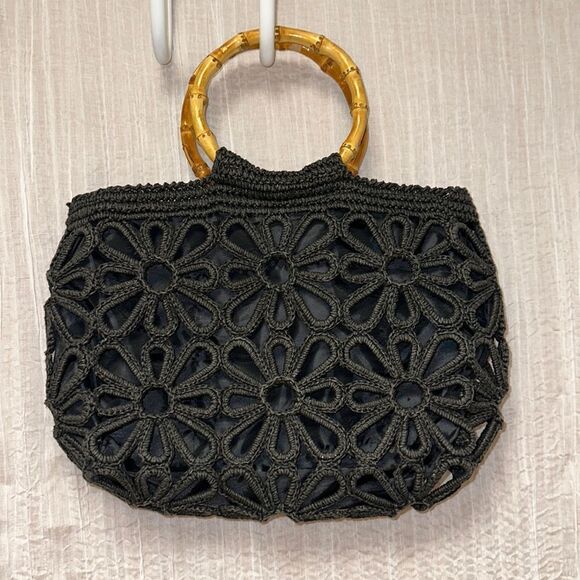 Stunning Black High Quality Macrame Floral Bamboo Handles Bag Purse - Picture 5 of 9
